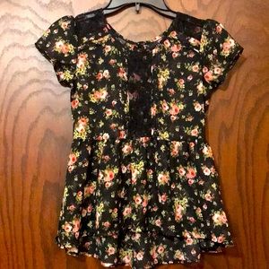 Full Tilt Short Sleeve Blouse